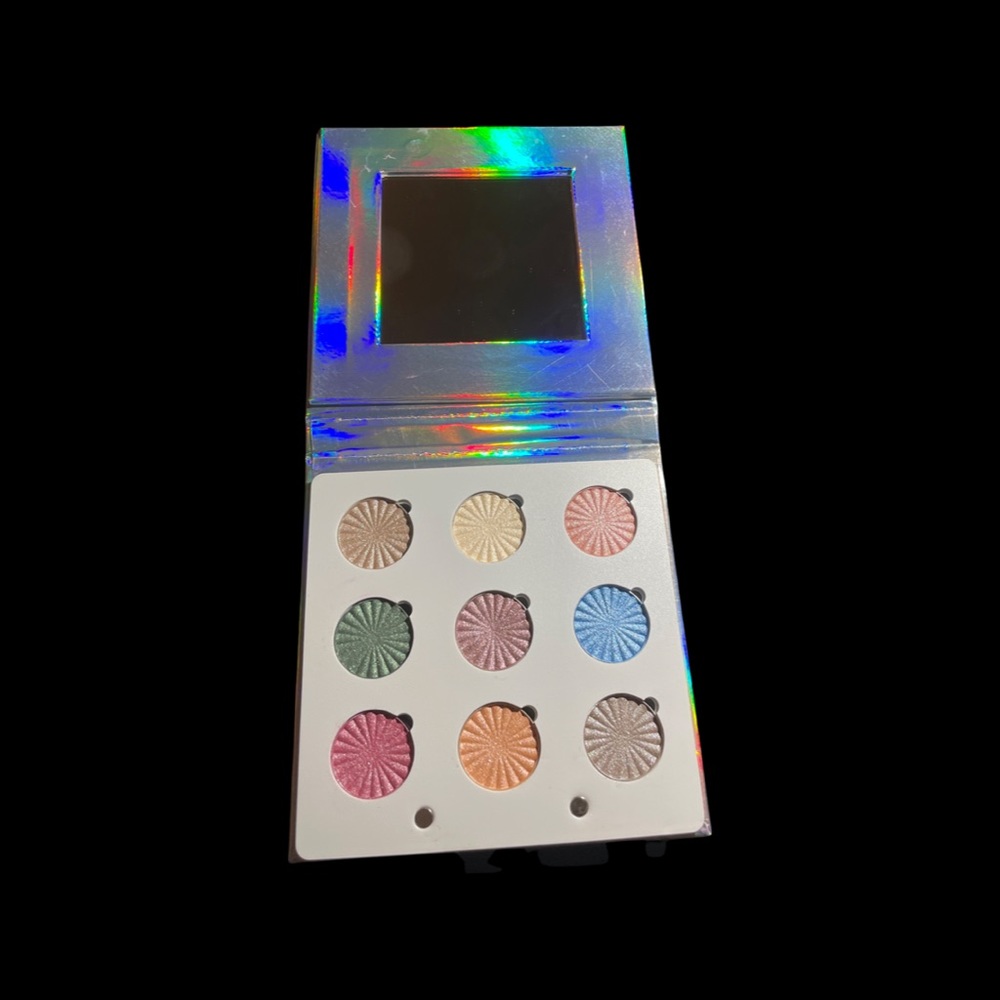 NEW Ofra Glitch 2000 eyeshadow palette